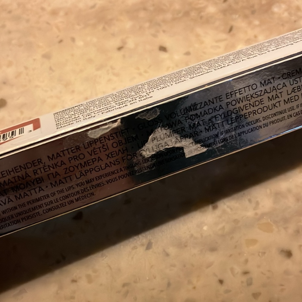 💋Buxom Full-On Plumping Lip Matte in shade Chill Night NWT NIB - Picture 9 of 11